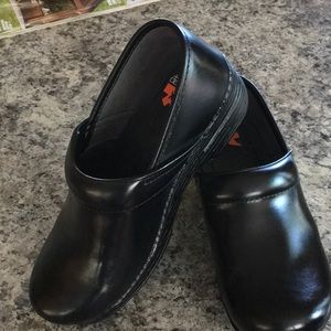 Dansko professional work shoes Black size 38